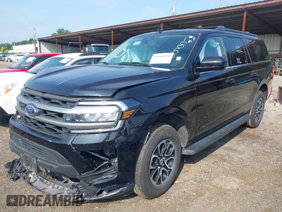 2024 Ford Expedition Max XLT с VIN 1FMJK1J82REA10050, выставлен на аукционе IAAI как лот 42698350 с пробегом 47 383 миль миль и . История ставок и продаж доступна на DreamBid. Изображение 17.