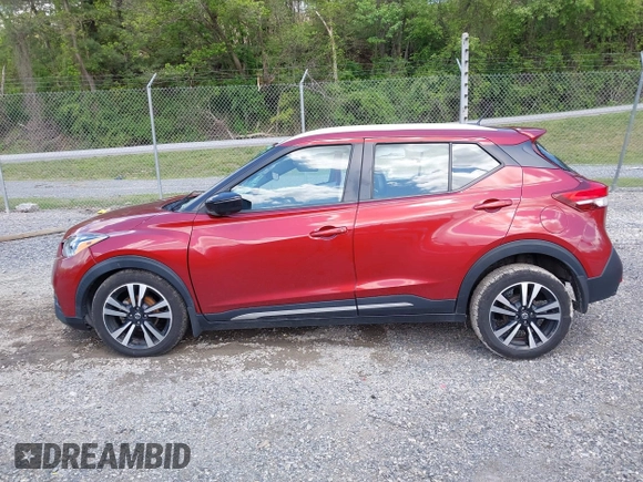 2019 Nissan Kicks SV z VIN 3N1CP5CU2KL493953, wystawiony jako IAAI lot #42142948 z przebiegiem 101 650 mil mil oraz . Historia ofert i sprzedaży dostępna na DreamBid. Obrazek 13.