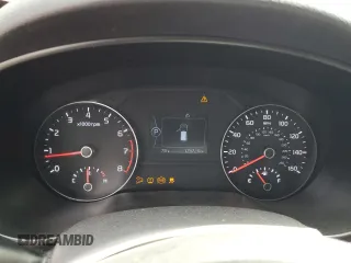2018 Kia Sportage EX z VIN KNDPNCAC8J7369689, wystawiony jako Copart lot #57439325 z przebiegiem 173 726 mil mil oraz Szkoda całkowita • Salvage title. Historia ofert i sprzedaży dostępna na DreamBid. Obrazek 9.