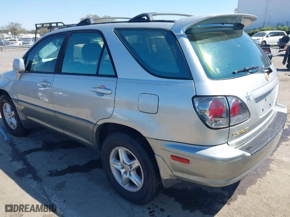 2003 Lexus RX 300 with VIN JTJHF10U430309367, listed as a IAAI auction lot 41887365 with 188,029 mi miles. Bid and sale history available at carsss.com. Image 3.