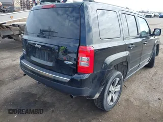 2017 Jeep Patriot High Altitude с VIN 1C4NJRFB5HD206001, выставлен на аукционе IAAI как лот 42000028 с пробегом 101 457 миль миль и . История ставок и продаж доступна на DreamBid. Изображение 4.