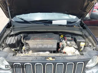 2017 Jeep Renegade Sport with VIN ZACCJBABXHPG35299, listed as a IAAI auction lot 42458083 with Not provided miles and . Bid and sale history available at DreamBid. Image 10.
