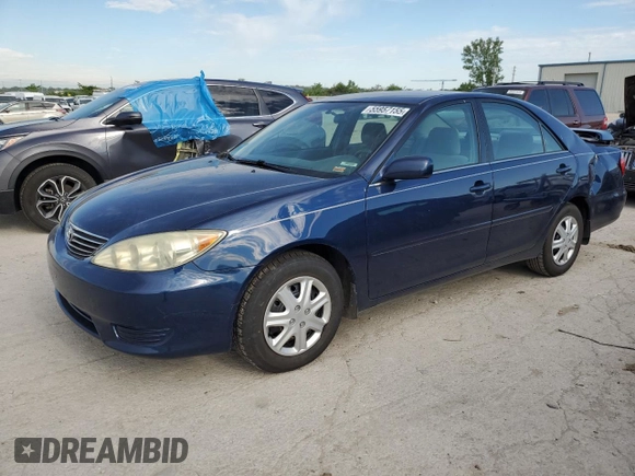 2005 Toyota Camry STD z VIN 4T1BE32K15U062271, wystawiony jako Copart lot #55957155 z przebiegiem 187 231 mil mil oraz Szkoda całkowita • Salvage title. Historia ofert i sprzedaży dostępna na DreamBid. Obrazek 1.