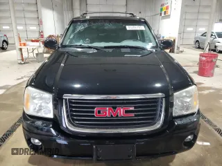 2003 GMC Envoy SLT with VIN 1GKDT13S232251871, listed as a Copart auction lot 45306785 with 174,303 mi miles and Salvage Title. Bid and sale history available at carsss.com. Image 5.