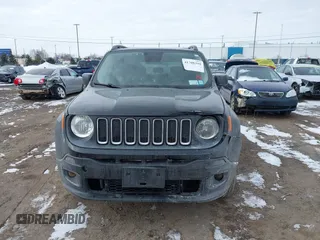 2016 Jeep Renegade Latitude with VIN ZACCJBBTXGPC51013, listed as a IAAI auction lot 41708394 with 150,512 mi miles. Bid and sale history available at carsss.com. Image 12.