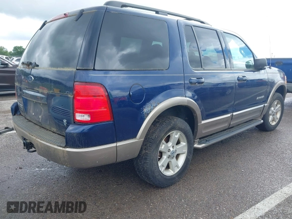 2004 Ford Explorer Eddie Bauer z VIN 1FMZU74W94UB24409, wystawiony jako IAAI lot #42244961 z przebiegiem 175 390 mil mil oraz . Historia ofert i sprzedaży dostępna na DreamBid. Obrazek 4.