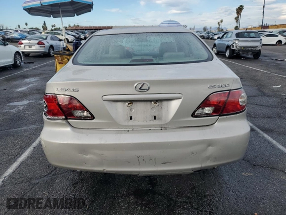 2003 Lexus ES 300 with VIN JTHBF30G730098078, listed as a Copart auction lot 42495675 with 71,147 mi miles and Salvage Title. Bid and sale history available at carsss.com. Image 6.