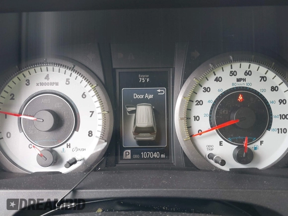2018 Toyota Sienna SE с VIN 5TDXZ3DC1JS919062, выставлен на аукционе IAAI как лот 42790530 с пробегом 107 040 миль миль и . История ставок и продаж доступна на DreamBid. Изображение 7.