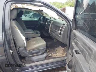 2015 Ram 1500 Tradesman z VIN 3C6JR6AT2FG612072, wystawiony jako IAAI lot #42471297 z przebiegiem 195 328 mil mil oraz . Historia ofert i sprzedaży dostępna na DreamBid. Obrazek 5.