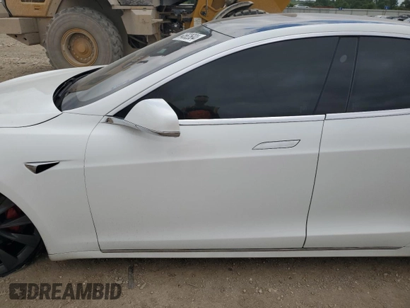2020 Tesla Model S Long Range with VIN 5YJSA1E2XLF403088, listed as a Copart auction lot 64662604 with Not Provided miles and Salvage Title. Bid and sale history available at DreamBid. Image 7.