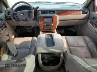 2007 Chevrolet Avalanche 3LT with VIN 3GNEC12J77G319630, listed as a Copart auction lot 50266215 with 261,293 mi miles and Clean title. Bid and sale history available at DreamBid. Image 8.