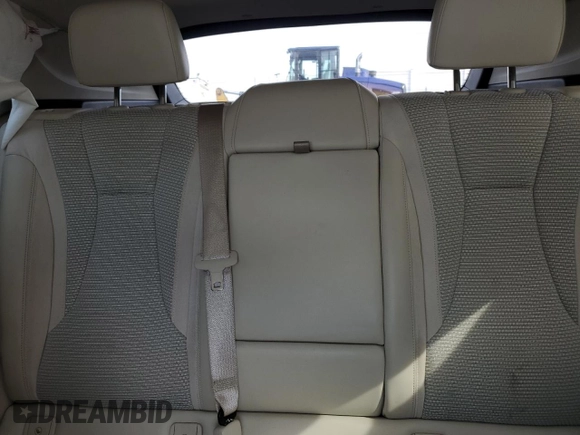 2022 Buick Envision Preferred with VIN LRBAZLR44ND165226, listed as a Copart auction lot 53031645 with 41,562 mi miles and Salvage Title. Bid and sale history available at carsss.com. Image 10.
