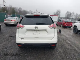 2016 Nissan Rogue SL with VIN 5N1AT2MV2GC822347, listed as a IAAI auction lot 40869066 with 124,602 mi miles and . Bid and sale history available at DreamBid. Image 16.