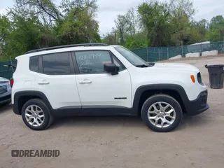 2018 Jeep Renegade Sport with VIN ZACCJBABXJPJ38577, listed as a IAAI auction lot 42112944 with 139,439 mi miles. Bid and sale history available at carsss.com. Image 13.