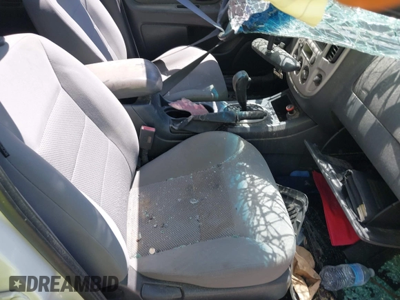 2006 Ford Escape XLT с VIN 1FMCU03176KA84543, выставлен на аукционе IAAI как лот 41991892 с пробегом 170 017 миль миль и . История ставок и продаж доступна на DreamBid. Изображение 5.