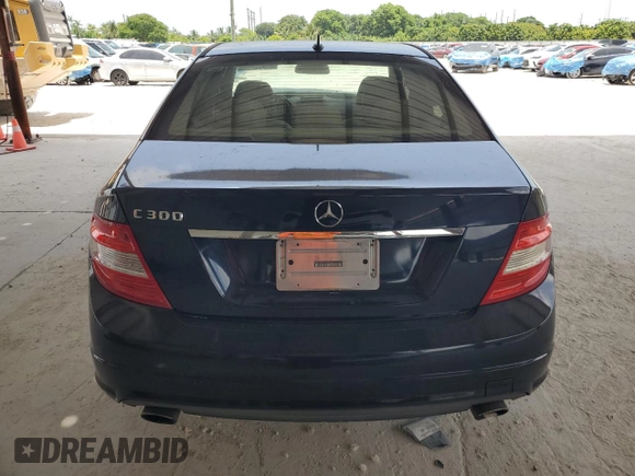 2009 Mercedes-Benz C 300 Sport with VIN WDDGF54X19R077346, listed as a Copart auction lot 59682095 with 142,534 mi miles and Salvage title. Bid and sale history available at DreamBid. Image 6.