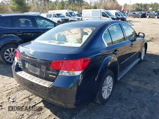 2012 Subaru Legacy 2.5i z VIN 4S3BMBA65C3015110, wystawiony jako IAAI lot #42016581 z przebiegiem 202 630 mil mil oraz . Historia ofert i sprzedaży dostępna na DreamBid. Obrazek 4.
