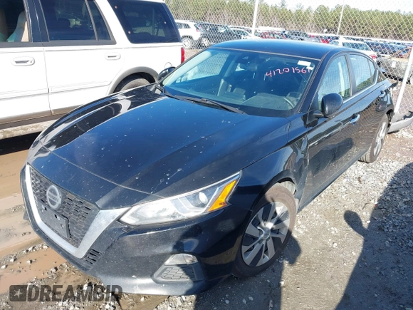 2021 Nissan Altima 2.5 S with VIN 1N4BL4BV7MN385037, listed as a IAAI auction lot 41201561 with 120,076 mi miles. Bid and sale history available at carsss.com. Image 17.