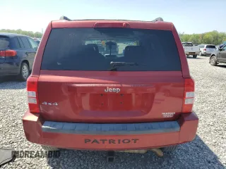 2008 Jeep Patriot Sport z VIN 1J8FF28W08D703852, wystawiony jako Copart lot #52450325 z przebiegiem 218 451 mil mil oraz Szkoda całkowita • Salvage title. Historia ofert i sprzedaży dostępna na DreamBid. Obrazek 6.
