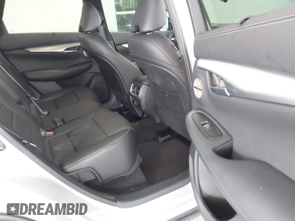 2020 Infiniti QX50 Luxe z VIN 3PCAJ5M14LF113182, wystawiony jako IAAI lot #42651997 z przebiegiem 23 035 mil mil oraz . Historia ofert i sprzedaży dostępna na DreamBid. Obrazek 8.