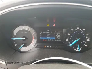 2015 Ford Fusion SE with VIN 3FA6P0H70FR295901, listed as a Copart auction lot 50298565 with 123,704 mi miles and Salvage Title. Bid and sale history available at DreamBid. Image 9.