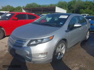 2012 Chevrolet Volt with VIN 1G1RA6E41CU122780, listed as a IAAI auction lot 42041519 with 146,939 mi miles. Bid and sale history available at carsss.com. Image 2.