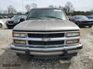 1999 Chevrolet Tahoe with VIN 1GNEC13RXXJ481481, listed as a Copart auction lot 50137645 with 233,418 mi miles and Salvage Title. Bid and sale history available at carsss.com. Image 5.