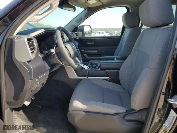 2024 Toyota Tundra 4WD SR5 with VIN 5TFLA5DB8RX200812, listed as a Copart auction lot 52882765 with 4,613 mi miles and Salvage Title. Bid and sale history available at carsss.com. Image 7.