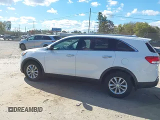 2018 Kia Sorento LX with VIN 5XYPGDA36JG389698, listed as a IAAI auction lot 40463225 with 120,088 mi miles. Bid and sale history available at carsss.com. Image 14.