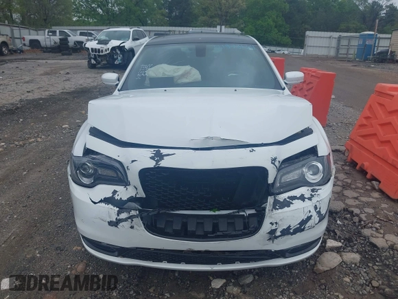 2021 Chrysler 300 S с VIN 2C3CCABT4MH558327, выставлен на аукционе IAAI как лот 41973134 с пробегом 58 216 миль миль и . История ставок и продаж доступна на DreamBid. Изображение 12.