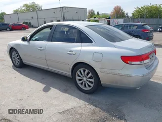 2006 Hyundai Azera SE with VIN KMHFC46F66A088989, listed as a IAAI auction lot 42213988 with 102,532 mi miles and . Bid and sale history available at DreamBid. Image 3.