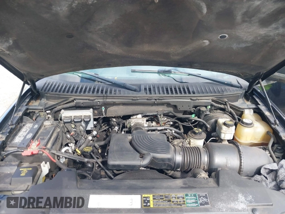 2003 Ford Expedition Special Service with VIN 1FMPU16L33LB59071, listed as a IAAI auction lot 42014361 with 1 mi miles. Bid and sale history available at carsss.com. Image 10.