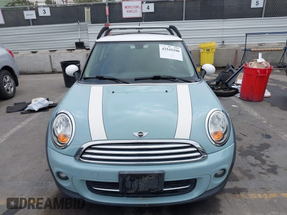 2013 MINI Hardtop with VIN WMWSU3C50DT546031, listed as a IAAI auction lot 42542290 with 119,711 mi miles and . Bid and sale history available at DreamBid. Image 12.