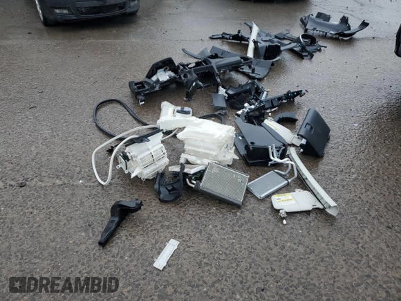 2022 Subaru Crosstrek Limited с VIN JF2GTHNC4N8239388, выставлен на аукционе Copart как лот 57982985 с пробегом 52 475 миль миль и Списание • Salvage title. История ставок и продаж доступна на DreamBid. Изображение 13.