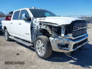 2023 Ram 2500 Laramie с VIN 3C6UR5FJ9PG530727, выставлен на аукционе IAAI как лот 41803946 с пробегом 19 992 миль миль и . История ставок и продаж доступна на DreamBid. Изображение 1.