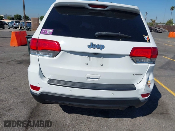 2018 Jeep Grand Cherokee Laredo E with VIN 1C4RJEAGXJC260645, listed as a IAAI auction lot 42002545 with Not provided miles and . Bid and sale history available at DreamBid. Image 16.