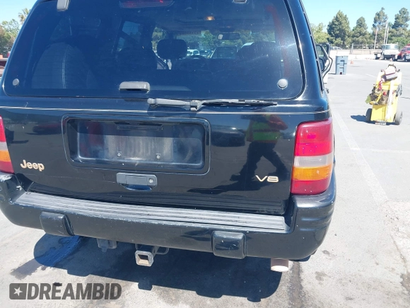 1997 Jeep Grand Cherokee Limited z VIN 1J4GZ78Y3VC683674, wystawiony jako IAAI lot #42331984 z przebiegiem 227 226 mil mil oraz . Historia ofert i sprzedaży dostępna na DreamBid. Obrazek 6.