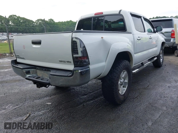 2008 Toyota Tacoma z VIN 5TELU42N18Z552359, wystawiony jako IAAI lot #42269959 z przebiegiem 163 012 mil mil oraz . Historia ofert i sprzedaży dostępna na DreamBid. Obrazek 4.