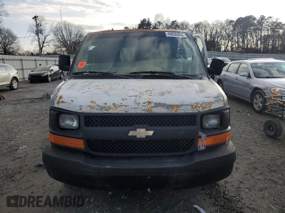2003 Chevrolet Express Cargo with VIN 1GCFG25T731149766, listed as a Copart auction lot 44036855 with Not Provided miles and Non Repairable. Bid and sale history available at DreamBid. Image 5.