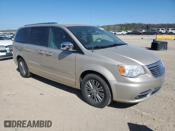 2014 Chrysler Town & Country Touring-L with VIN 2C4RC1CG7ER201713, listed as a Copart auction lot 53333235 with 130,389 mi miles and Clean Title. Bid and sale history available at carsss.com. Image 4.