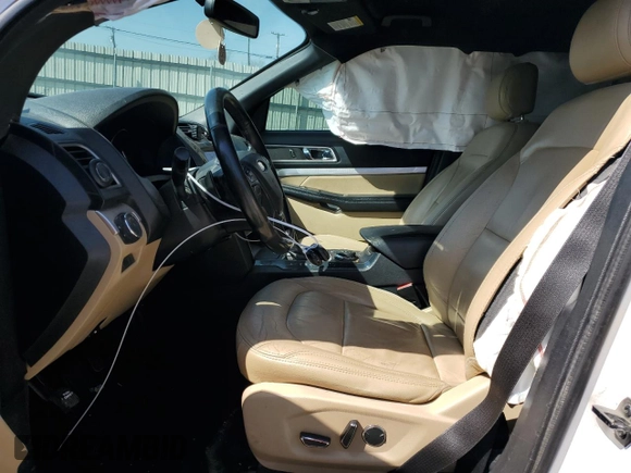 2017 Ford Explorer XLT с VIN 1FM5K8D83HGC80283, выставлен на аукционе Copart как лот 48674475 с пробегом 190 029 миль миль и Списание • Salvage title. История ставок и продаж доступна на DreamBid. Изображение 7.