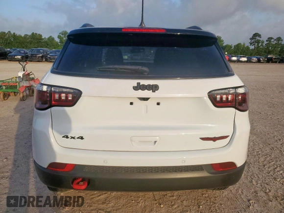 2024 Jeep Compass Trailhawk with VIN 3C4NJDDN5RT579213, listed as a Copart auction lot 61671465 with 5,333 mi miles and Salvage title. Bid and sale history available at DreamBid. Image 6.