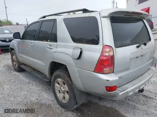 2003 Toyota 4Runner SR5 with VIN JTEZU14R430016244, listed as a IAAI auction lot 41970182 with 272,299 mi miles. Bid and sale history available at carsss.com. Image 3.