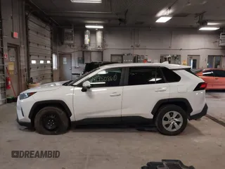 2022 Toyota RAV4 LE with VIN 2T3G1RFV4NC312202, listed as a IAAI auction lot 41950860 with 48,177 mi miles. Bid and sale history available at carsss.com. Image 15.