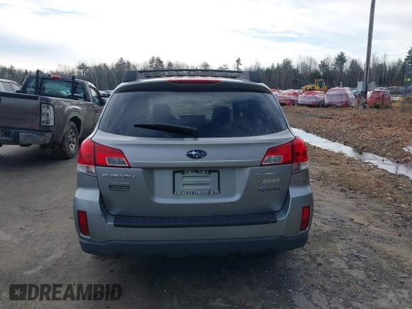2011 Subaru Outback Premium z VIN 4S4BRBCC3B3338358, wystawiony jako IAAI lot #41776201 z przebiegiem 264 373 mil mil oraz . Historia ofert i sprzedaży dostępna na DreamBid. Obrazek 15.