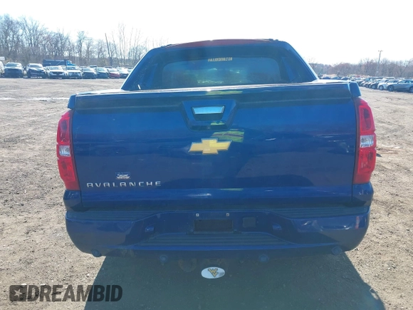 2013 Chevrolet Avalanche LT with VIN 3GNTKFE75DG180195, listed as a IAAI auction lot 41898991 with 119,154 mi miles and . Bid and sale history available at DreamBid. Image 16.