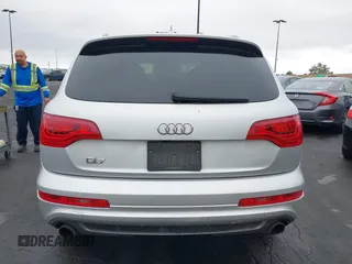 2013 Audi Q7 S line Prestige с VIN WA1DGAFE1DD002015, выставлен на аукционе IAAI как лот 42171470 с пробегом 165 026 миль миль и . История ставок и продаж доступна на DreamBid. Изображение 16.