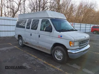 2001 Ford Econoline Cargo with VIN 1FTNE24271HB58546, listed as a IAAI auction lot 41954030 with 329,732 mi miles. Bid and sale history available at carsss.com. Image 1.