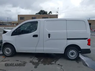 2016 Nissan NV200 S z VIN 3N6CM0KN8GK693197, wystawiony jako IAAI lot #41786914 z przebiegiem 176 177 mil mil oraz . Historia ofert i sprzedaży dostępna na DreamBid. Obrazek 15.