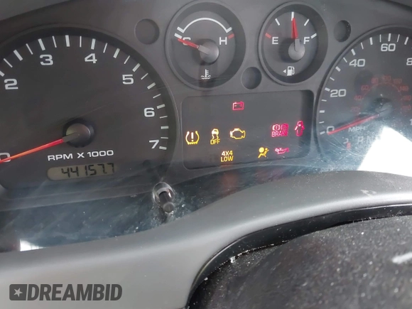 2011 Ford Ranger XLT with VIN 1FTLR4FE5BPA76515, listed as a IAAI auction lot 41742860 with 44,157 mi miles and . Bid and sale history available at DreamBid. Image 7.